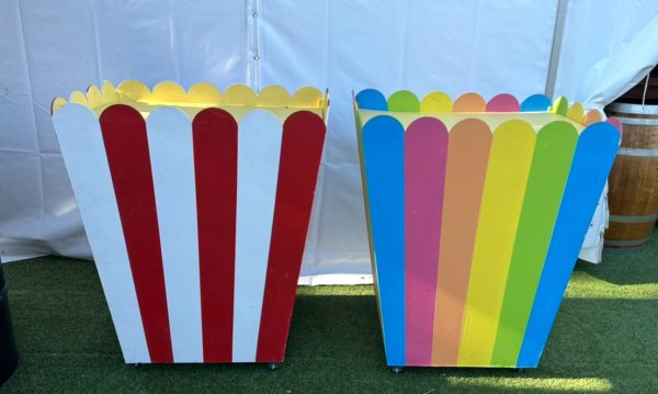 Novelty Tables - Striped