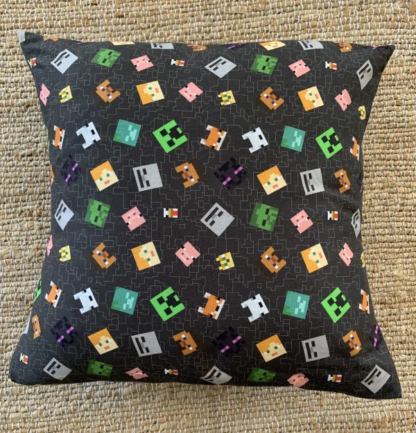 Character CUSHION - Many styles - Image 24
