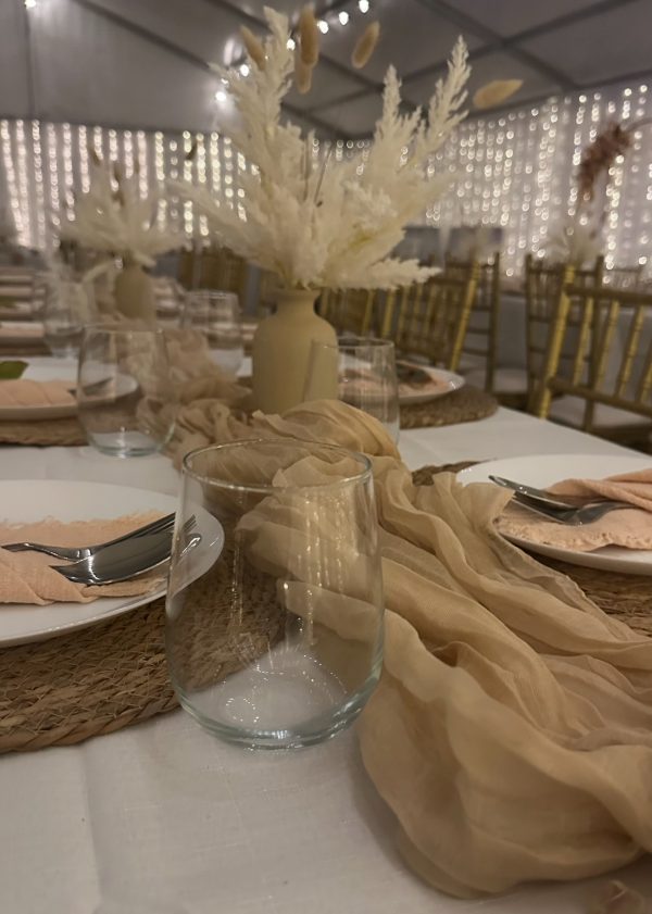 Tableware and linens hire Brisbane