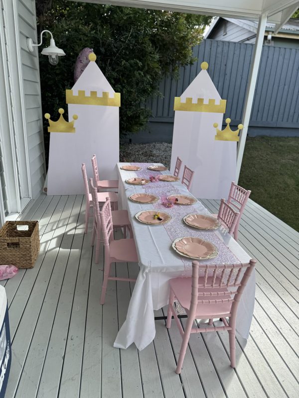 9 piece bundle offer - Disney Princesses & Castle - Image 12