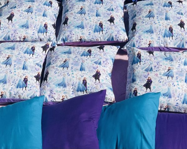 8 piece Character & Novelty Picnic Bundle - Many Options - Image 17