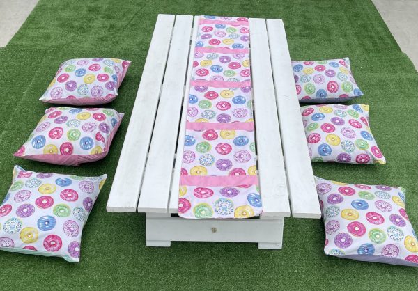 8 piece Character & Novelty Picnic Bundle - Many Options - Image 60